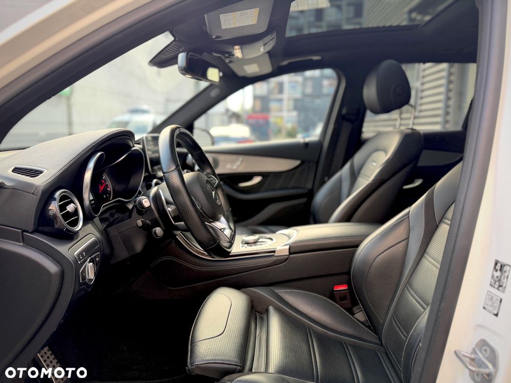 Mercedes-Benz GLC - 14