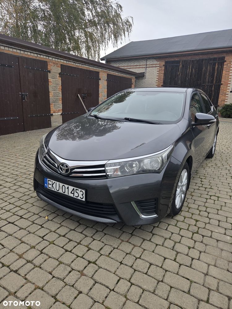 Toyota Corolla - 5