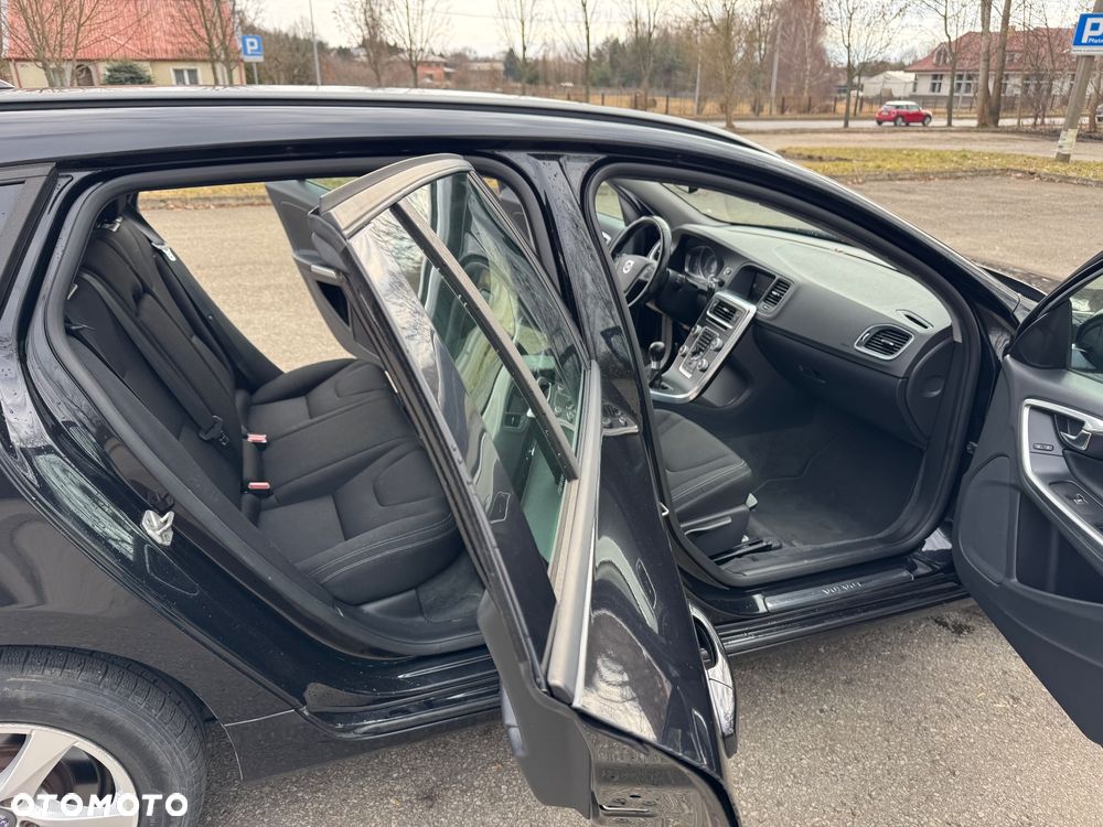 Volvo V60 - 18