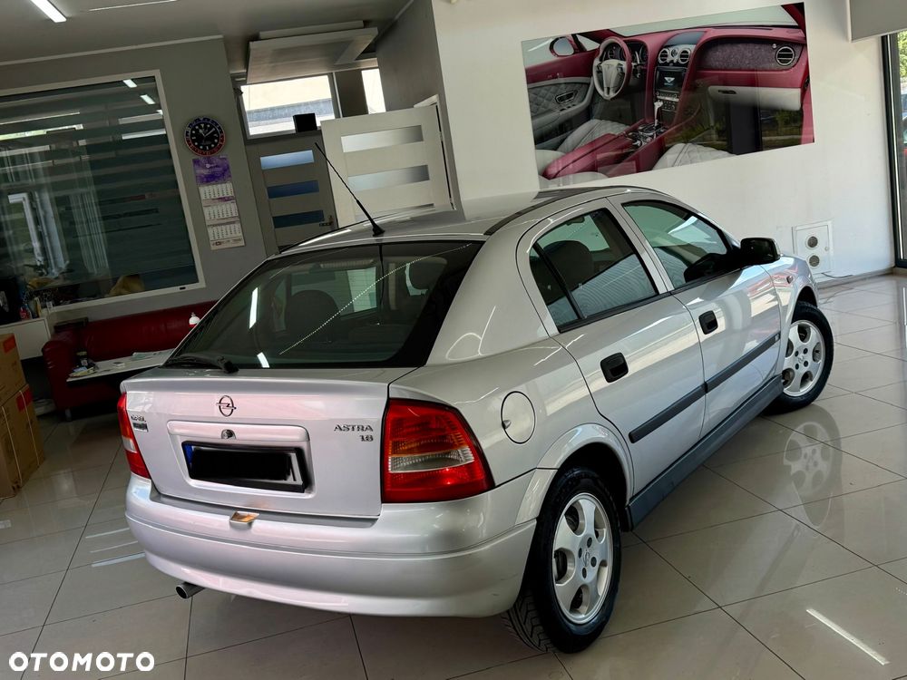 Opel Astra - 40