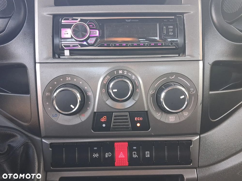 Iveco Daily 35c15 3.0HPI 150KM 196tys km !! *HAK* Nowy wywrot 3-stronny!! - 18