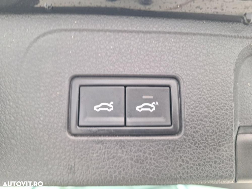 Volkswagen Passat Alltrack - 10