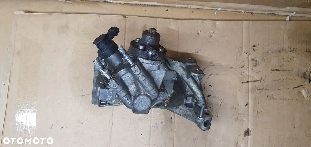 Pompa wtryskowa paliwa Citroen Berlingo II Partner II 1.6 HDI EHDI 9811347380 - 2