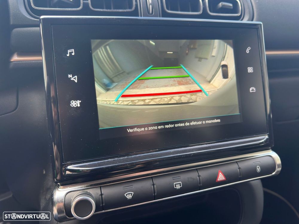 Citroën C3 1.2 PureTech Shine EAT6 - 16