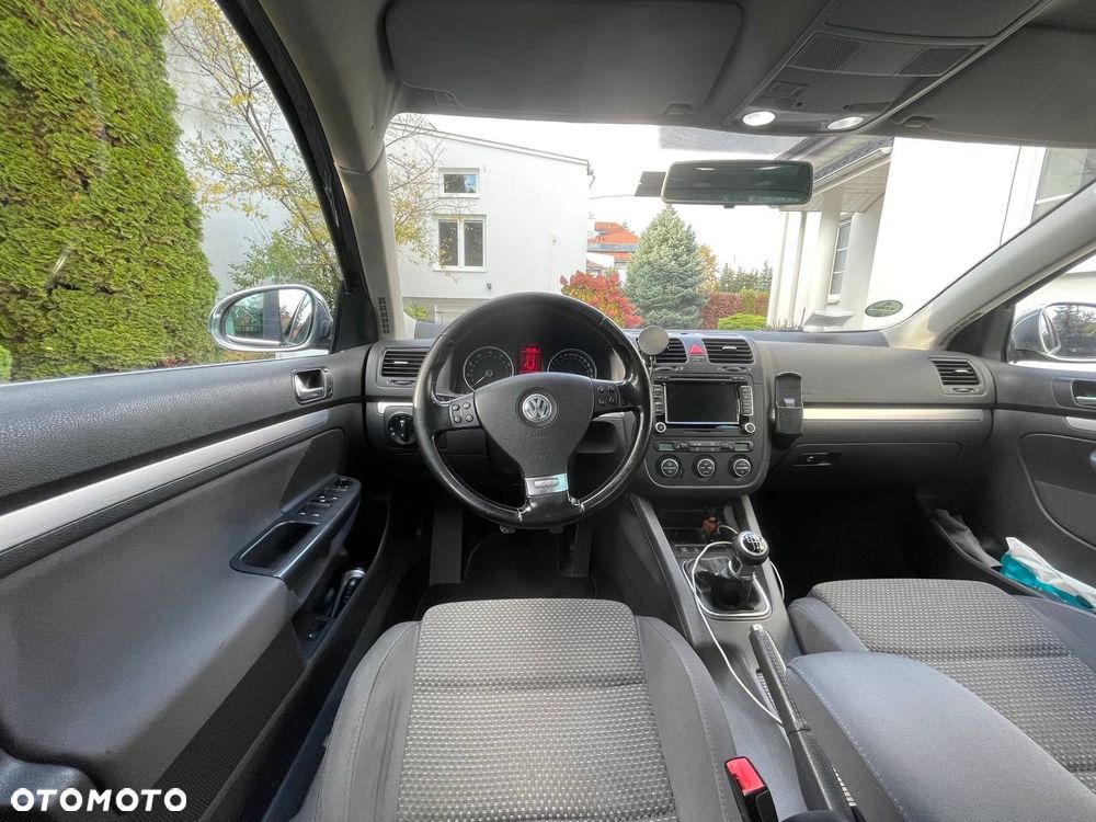 Volkswagen Jetta 2.0 TDI DPF Sportline - 16