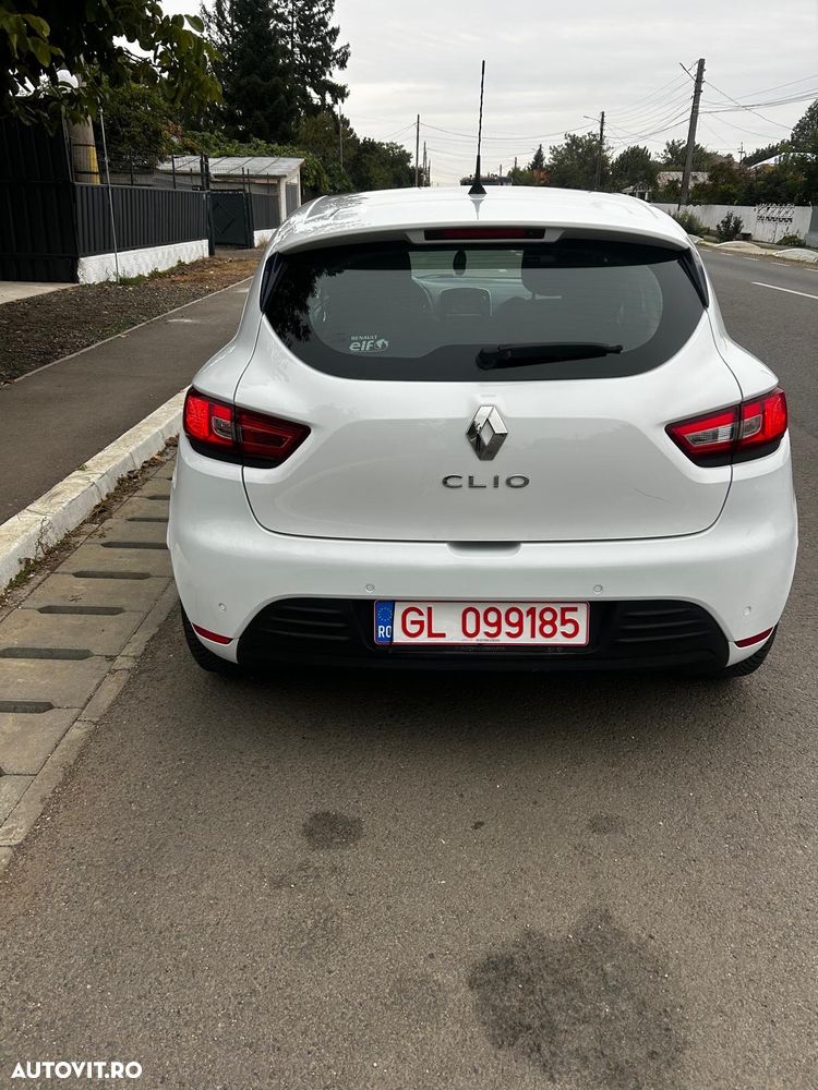 Renault Clio dCi 75 Stop & Start Expression - 12