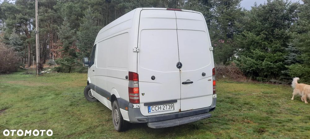 Mercedes-Benz Sprinter - 3