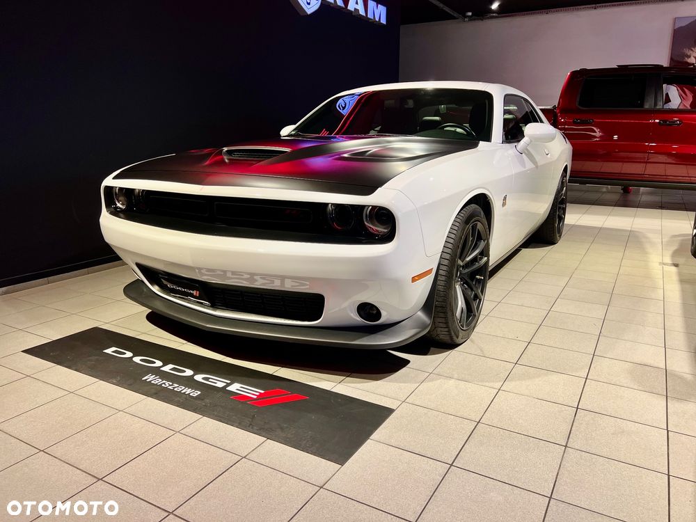 Dodge Challenger 6.4 Scat Pack - 5