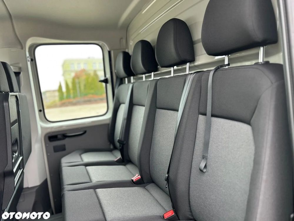 Volkswagen Crafter 35 Skrzynia - 8