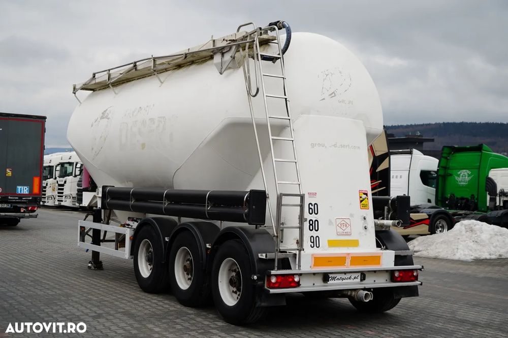 Feldbinder REMORCA CIMENT / 2 COMPARTIMENTE / 37.000 L / SILOC / PENTRU MATERIALE VRAC / JANTE DIN ALIAJ - 6