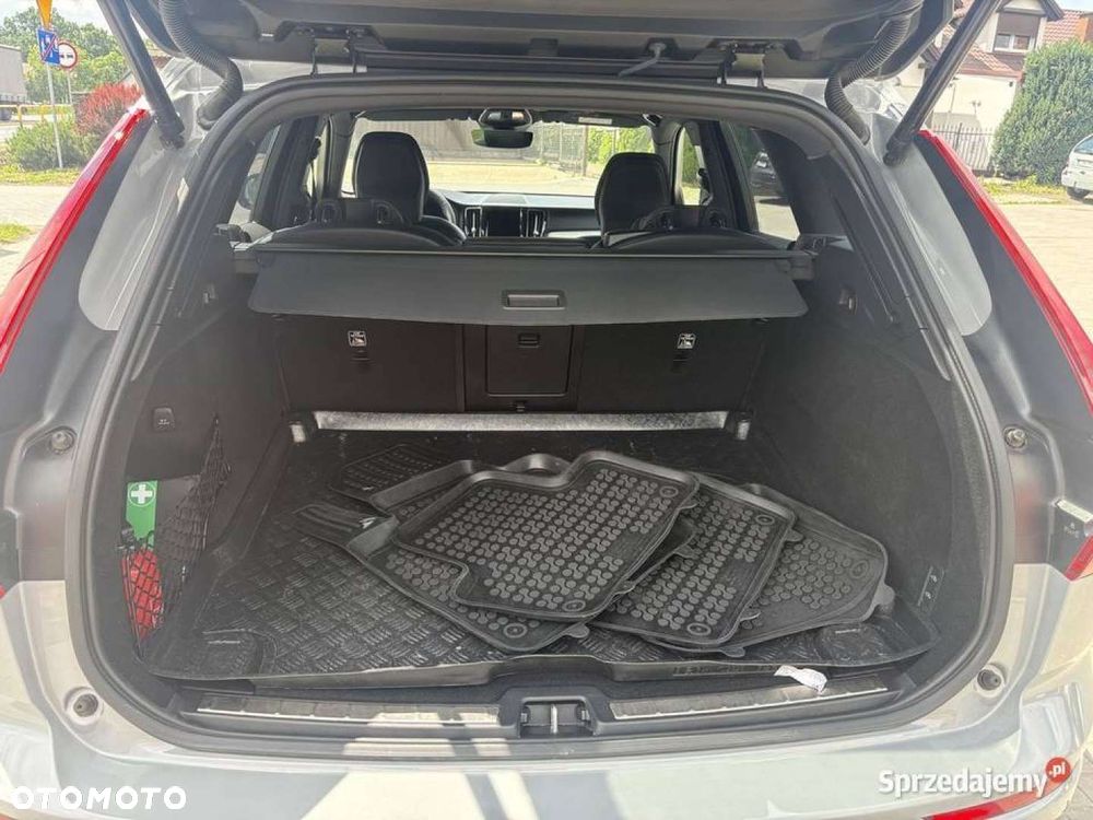 Volvo XC 60 - 6