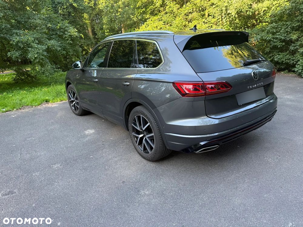 Volkswagen Touareg 3.0 V6 TDI SCR 4Mot R-Line - 4
