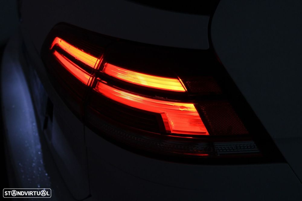 VW Golf Variant 1.6 TDi Confortline - 43