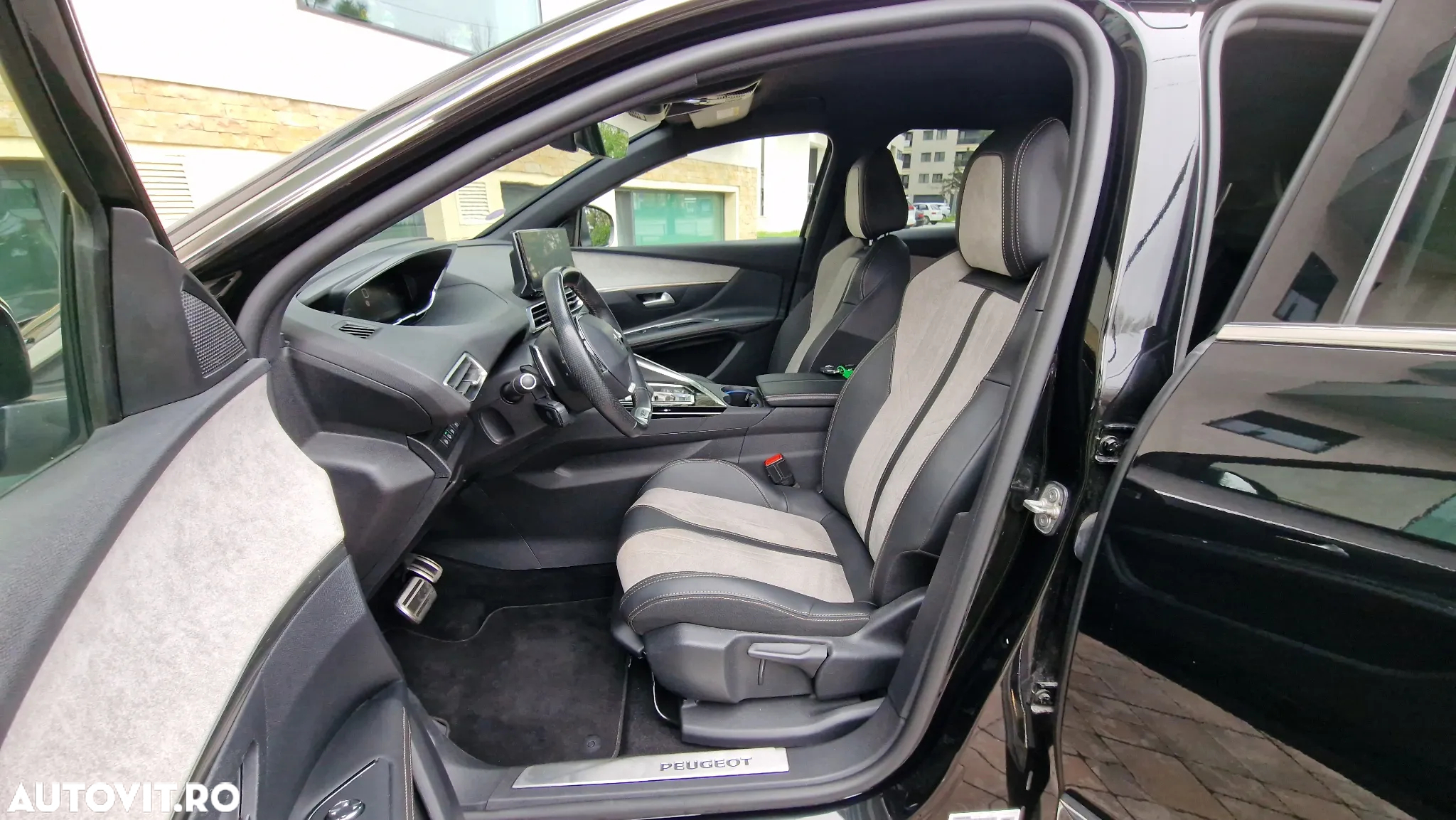 Peugeot 3008 PHEV EAT8 GT Pack - 13