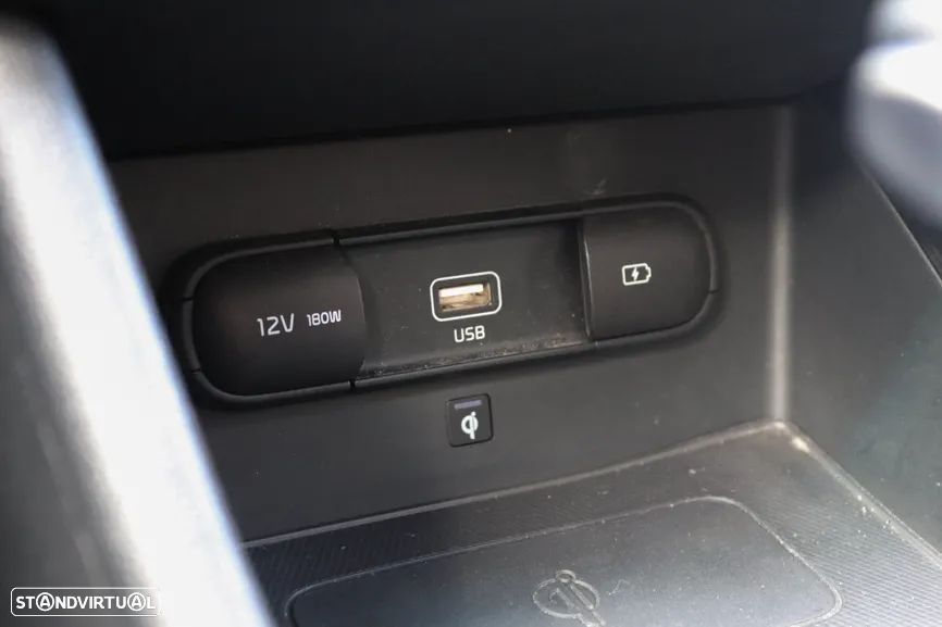 Kia Niro 1.6 GDi HEV Tech - 20