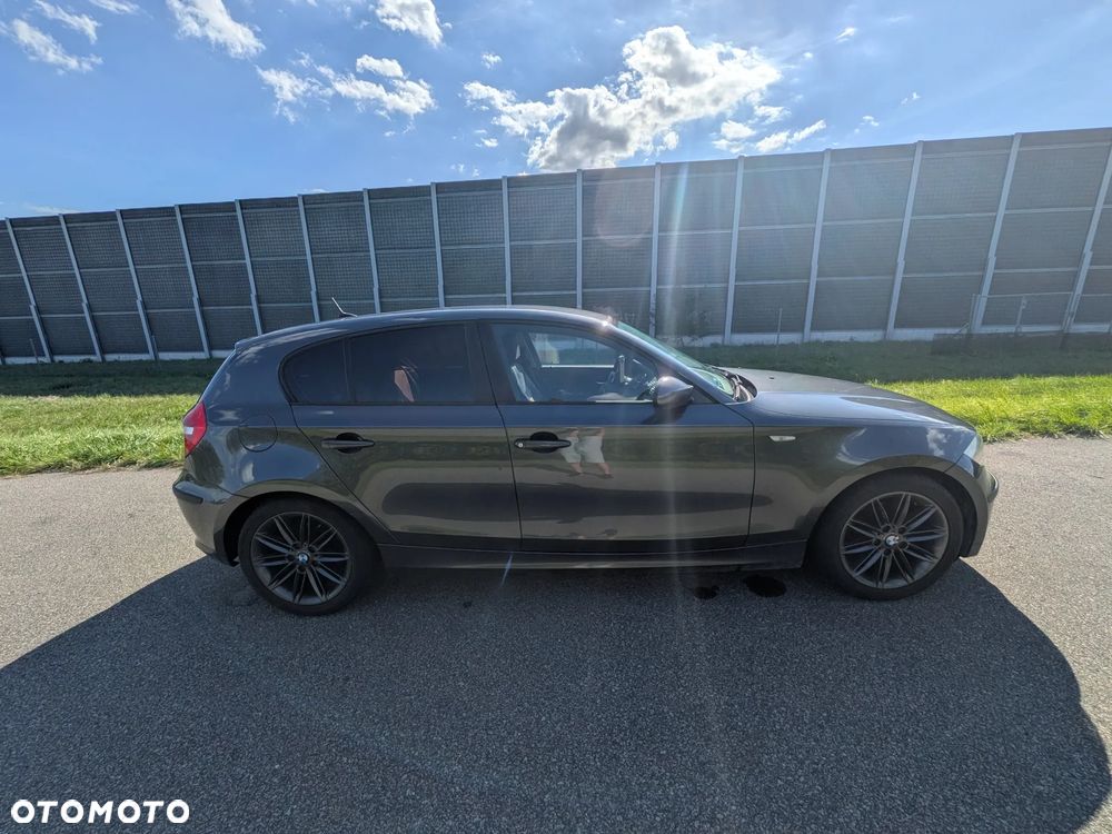 BMW Seria 1 116i - 1
