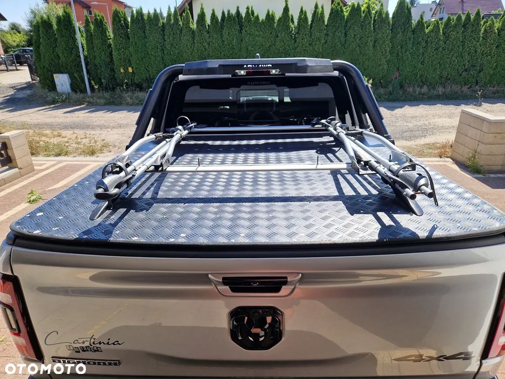 RAM 1500 Crew Cab Shortbed Bighorn - 16