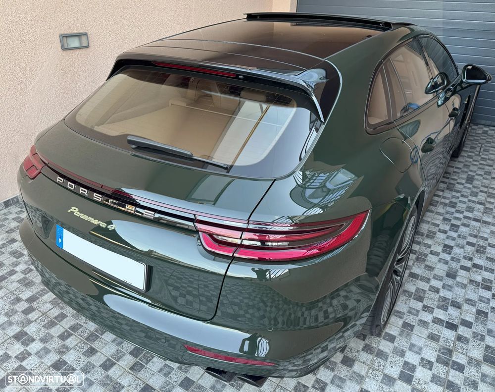 Porsche Panamera Sport Turismo 4 E-Hybrid - 8
