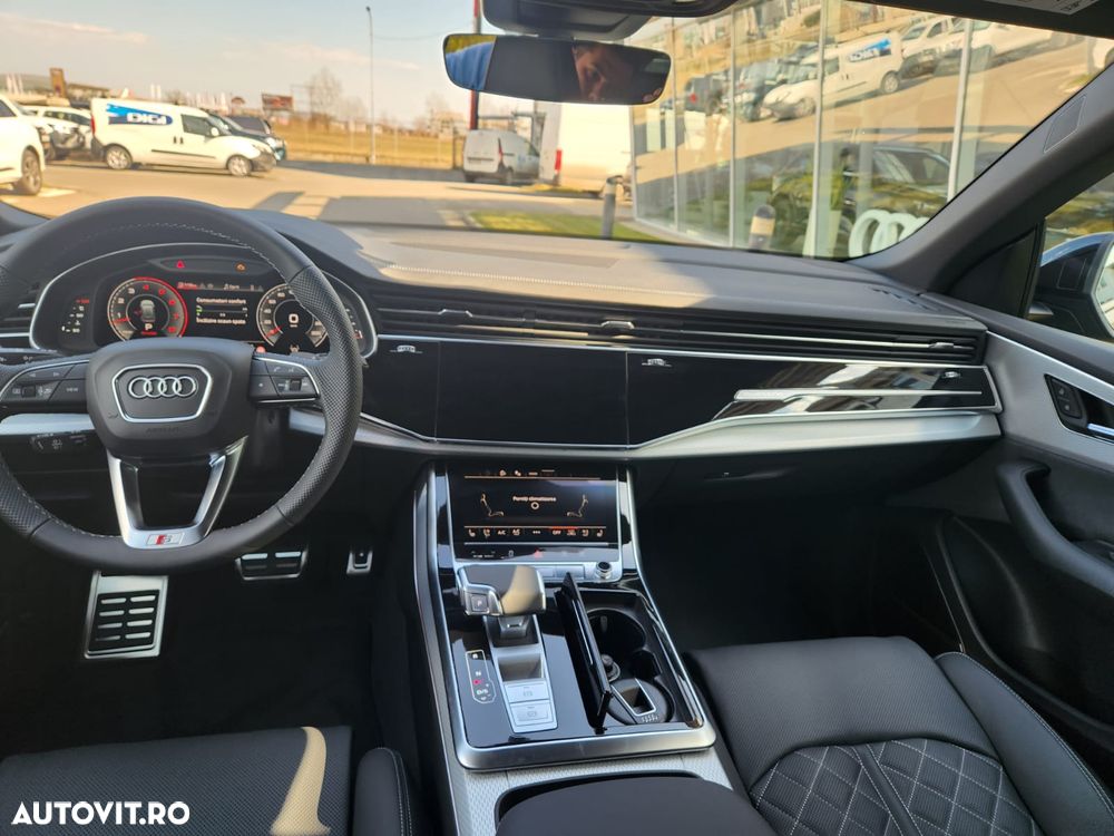 Audi Q8 55 TFSI quattro Tiptronic MHEV - 20
