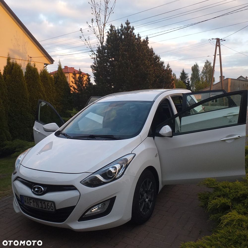 Hyundai i30 1.4 Classic - 8