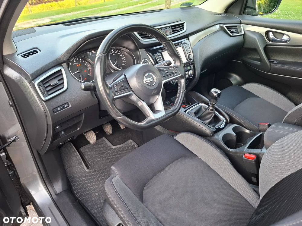 Nissan Qashqai 1.2 DIG-T N-Connecta - 23