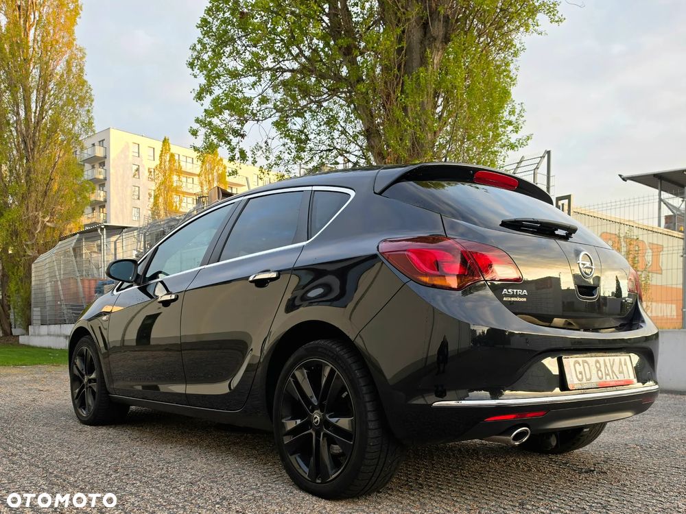 Opel Astra - 9