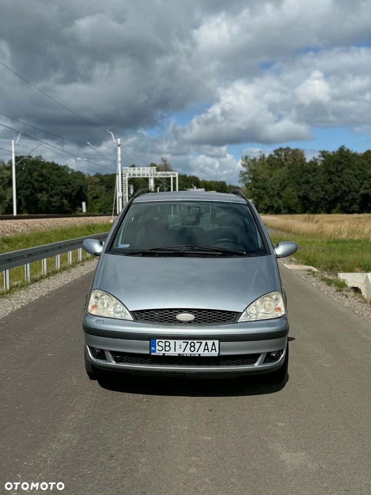 Ford Galaxy - 2