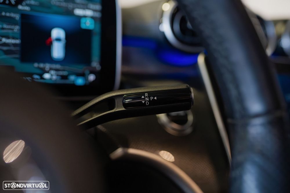 Mercedes-Benz C 300 e AMG Line - 31