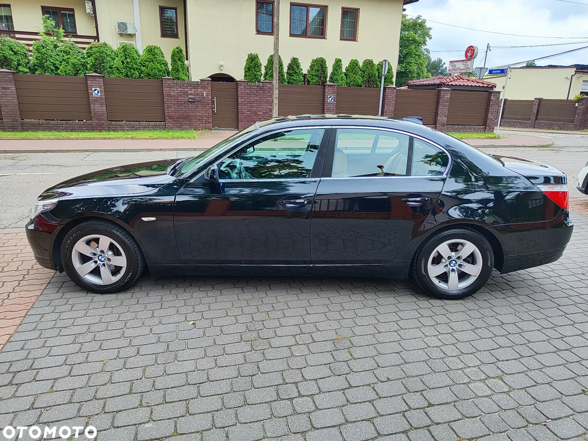 BMW Seria 5 - 12