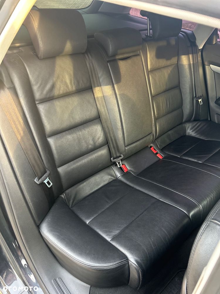Audi A6 Avant 2.7 TDI Multitronic - 8