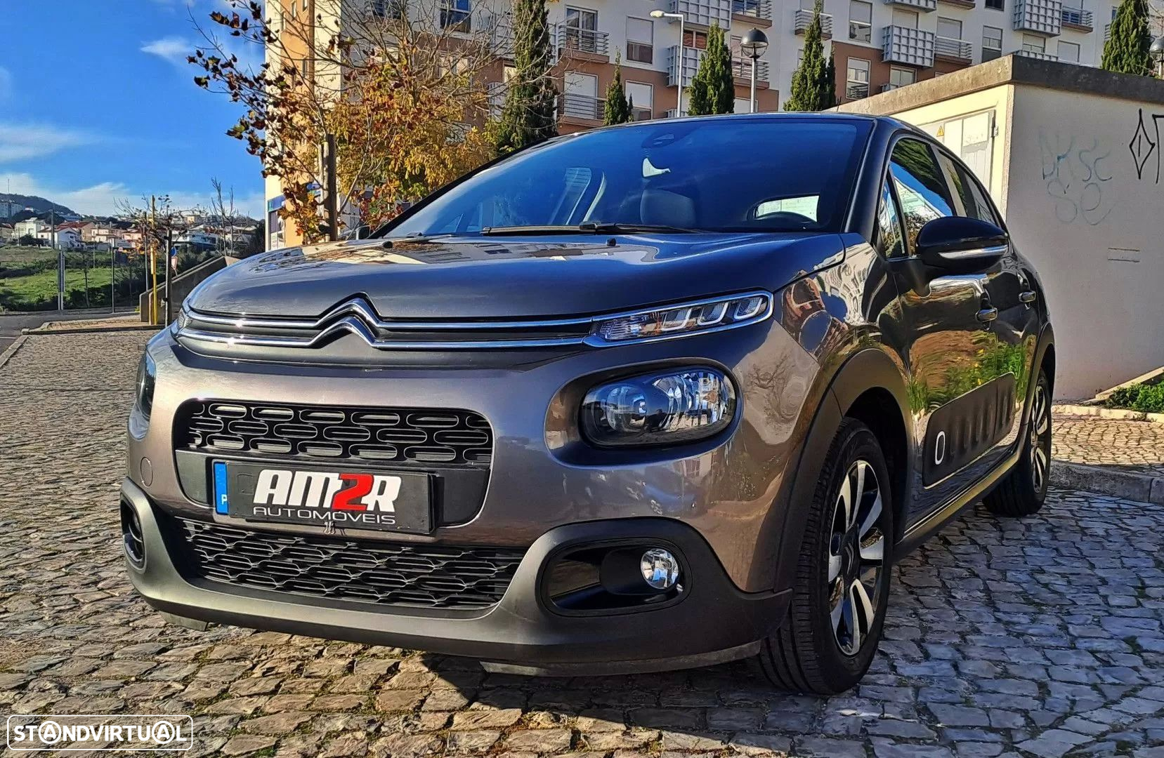 Citroën C3 1.2 PureTech Shine - 3