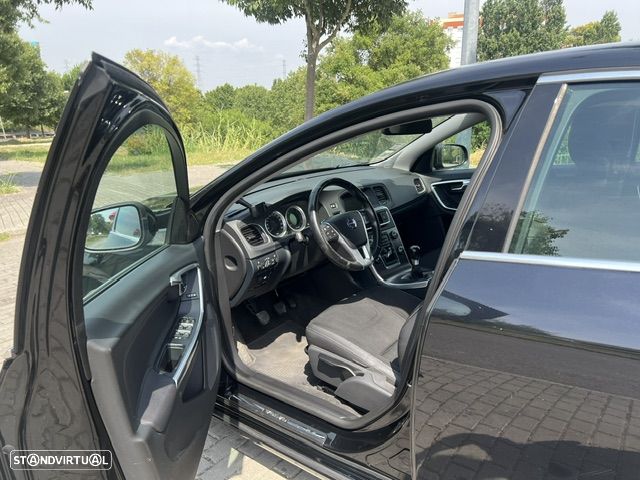 Volvo S60 2.0 D3 Momentum - 9