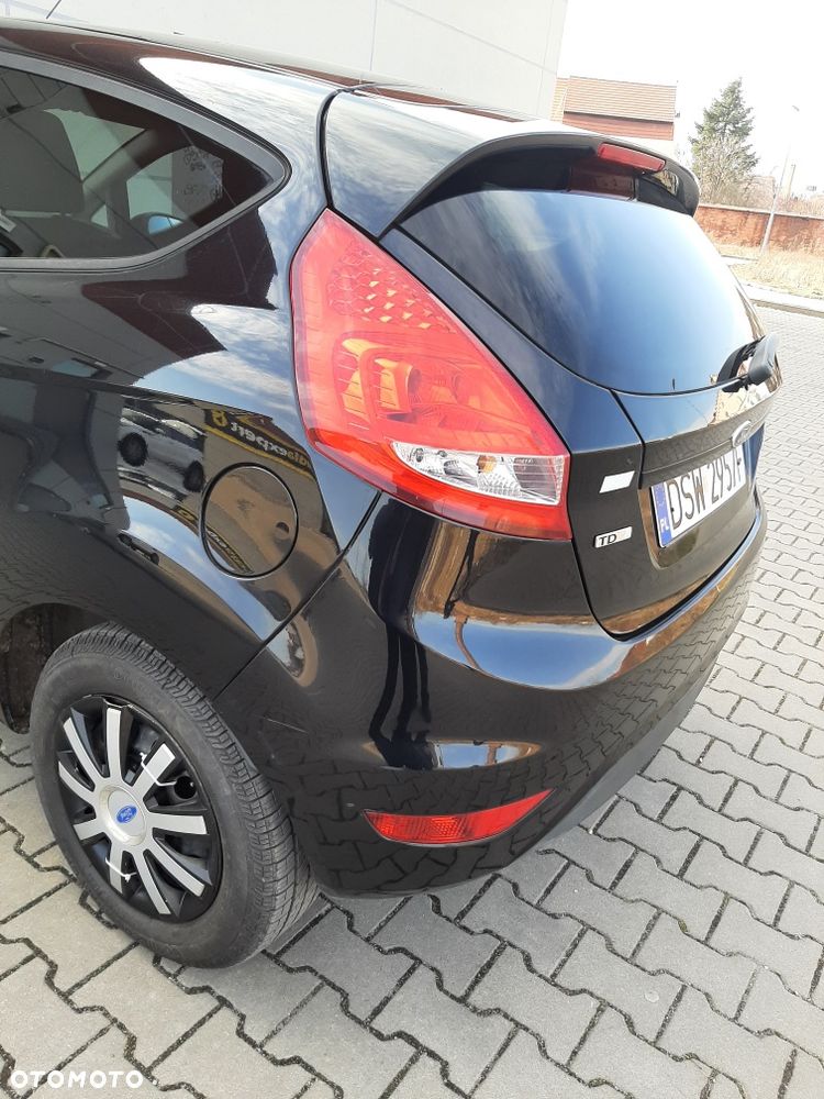 Ford Fiesta - 7