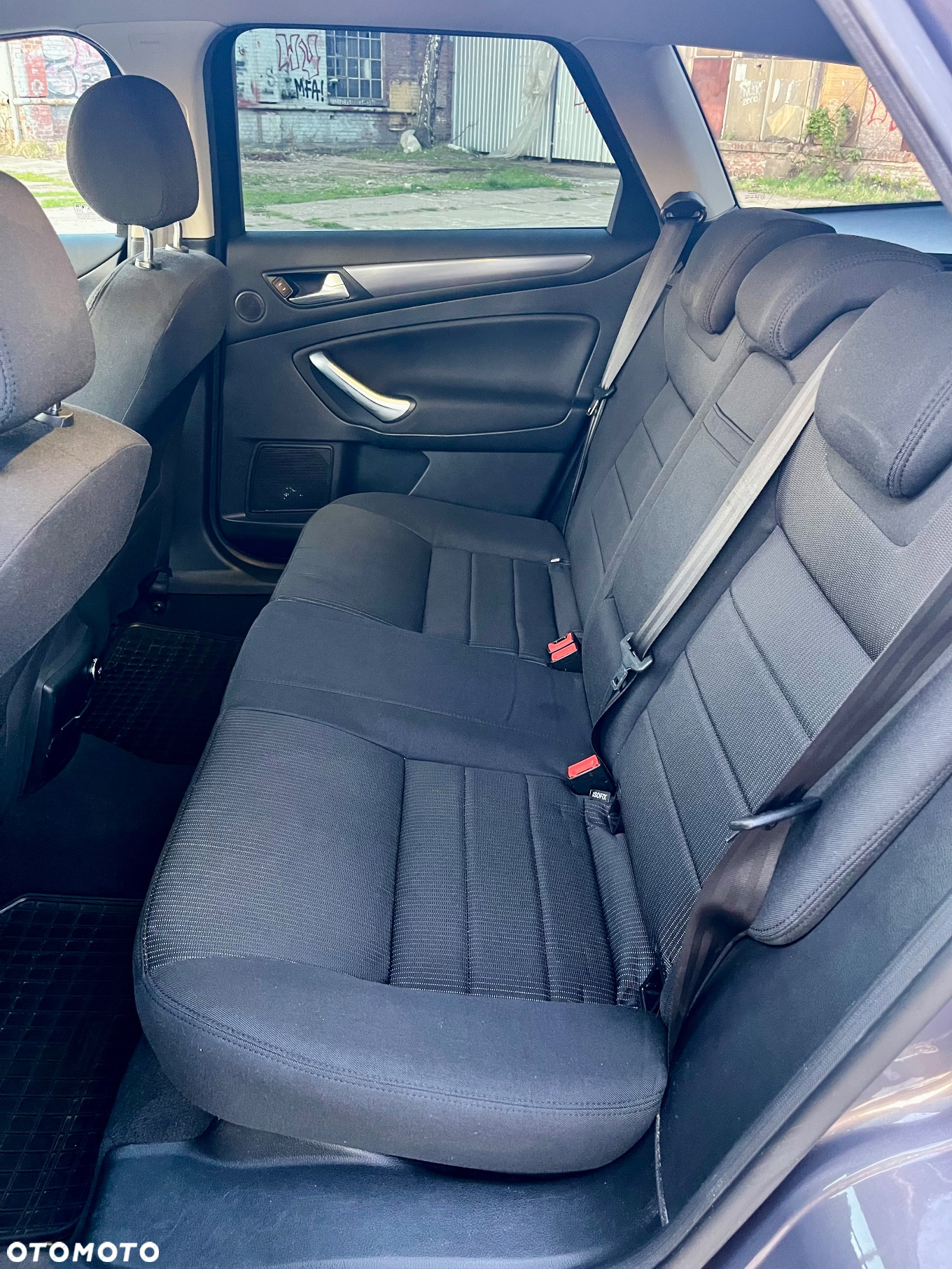 Ford Mondeo 1.6 TDCi Titanium - 9