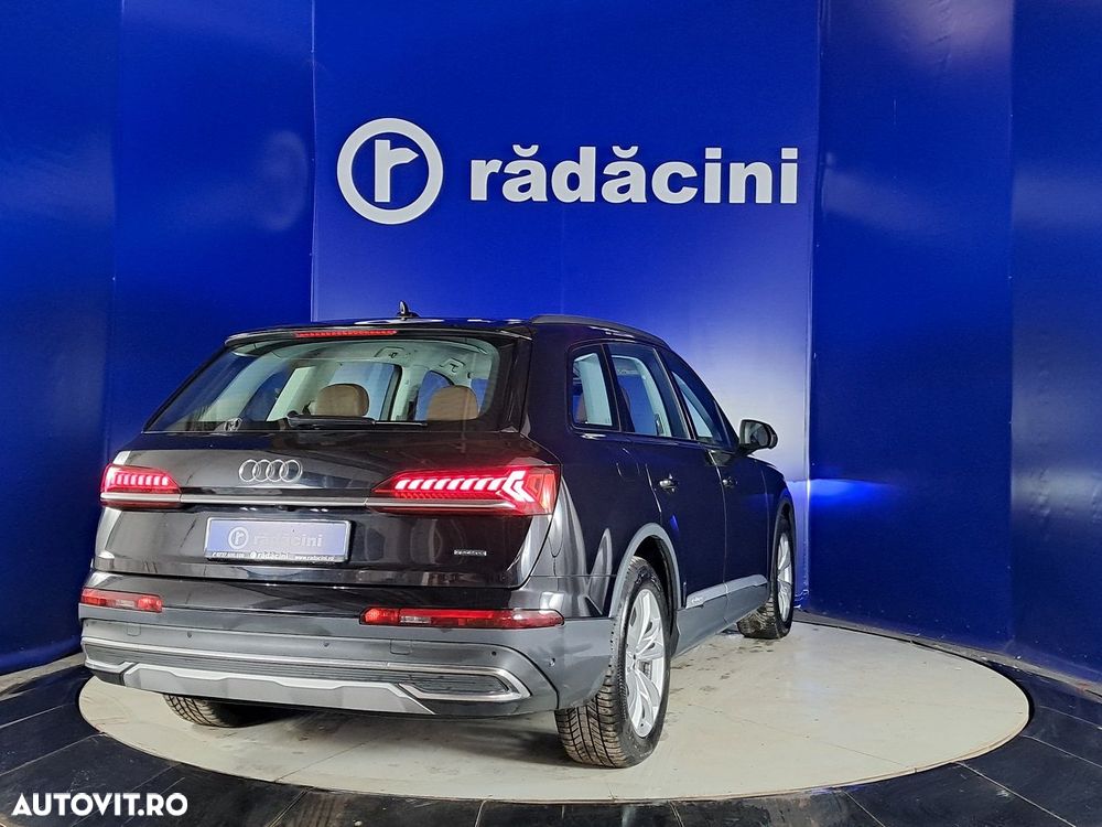 Audi Q7 - 7