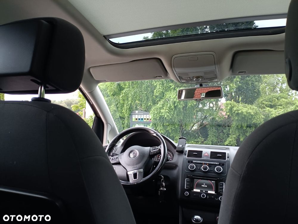 Volkswagen Touran 2.0 TDI DPF Cross - 21