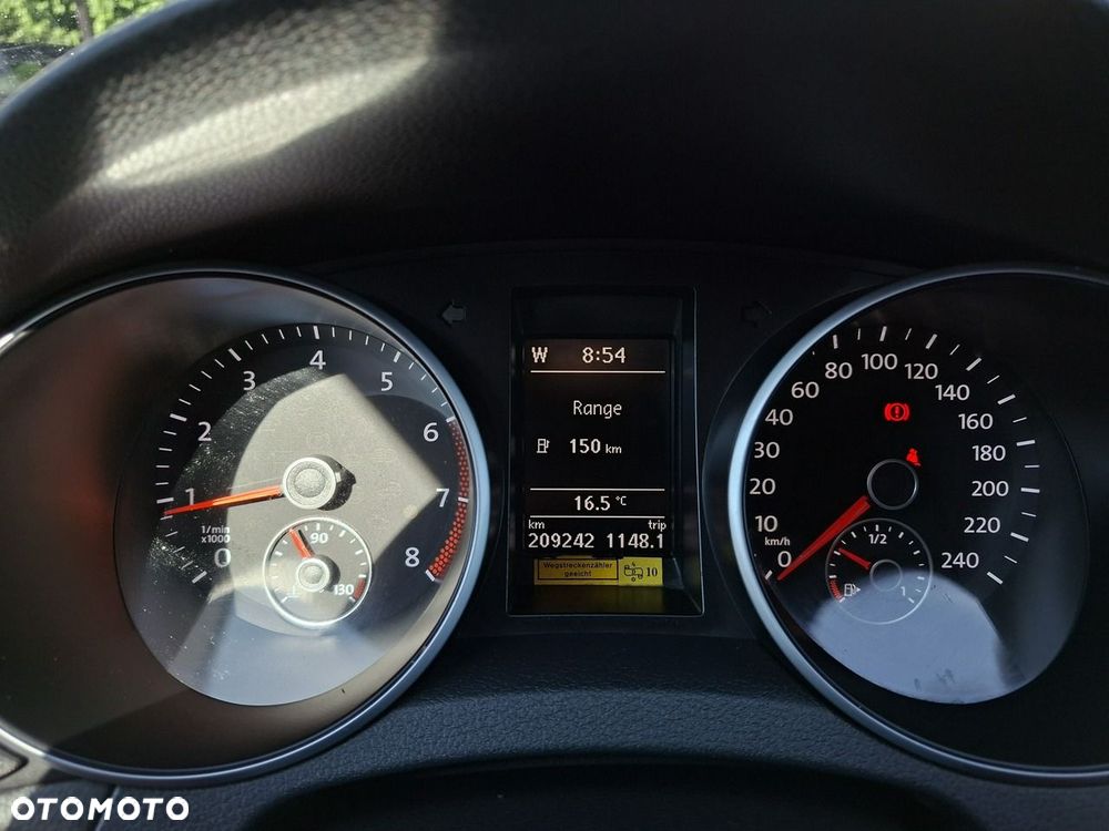 Volkswagen Golf - 17