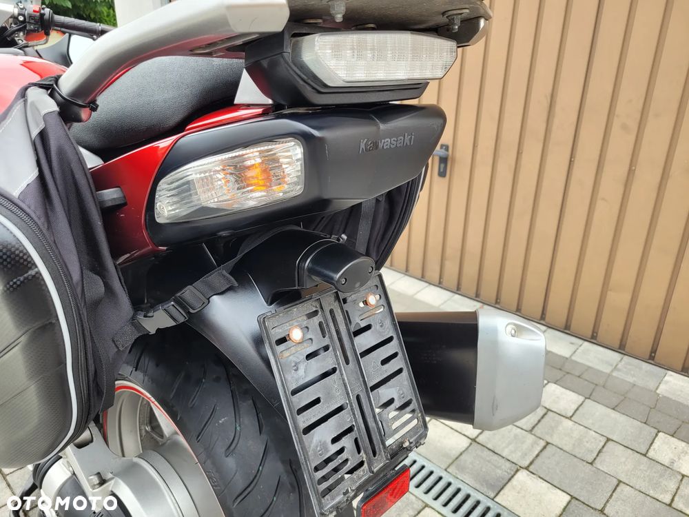 Kawasaki GTR - 21