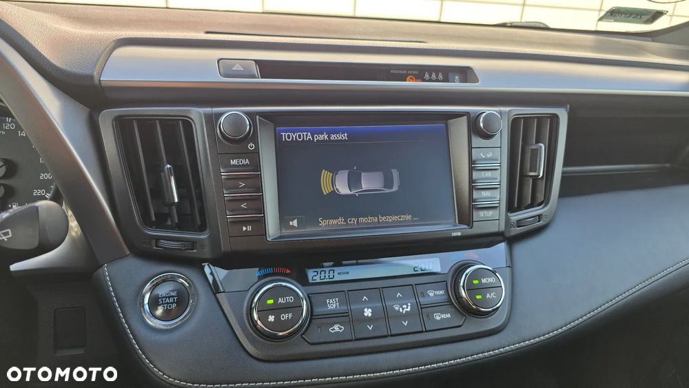 Toyota RAV4 2.0 Premium 4x4 - 12