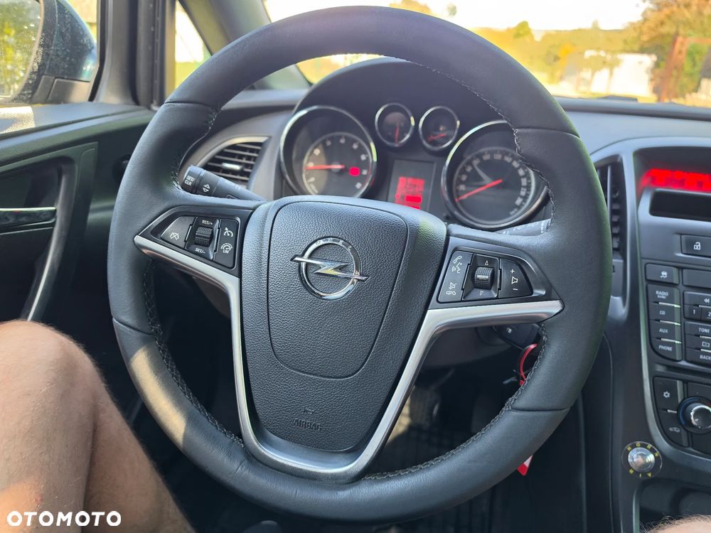 Opel Astra - 9