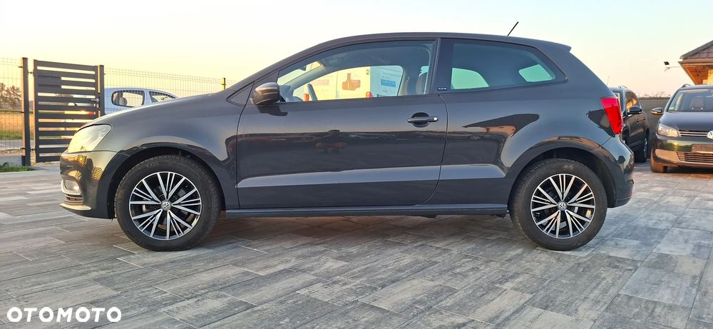 Volkswagen Polo 1.4 TDI Blue Motion Technology Allstar - 4