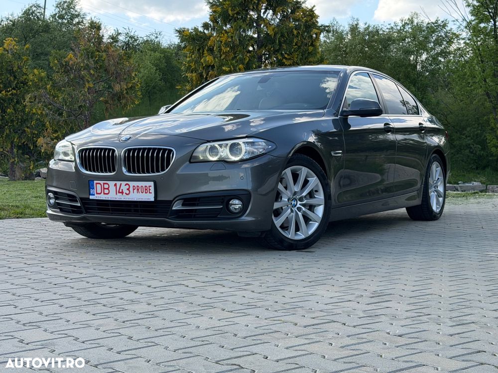 BMW Seria 5 520d Aut. - 30