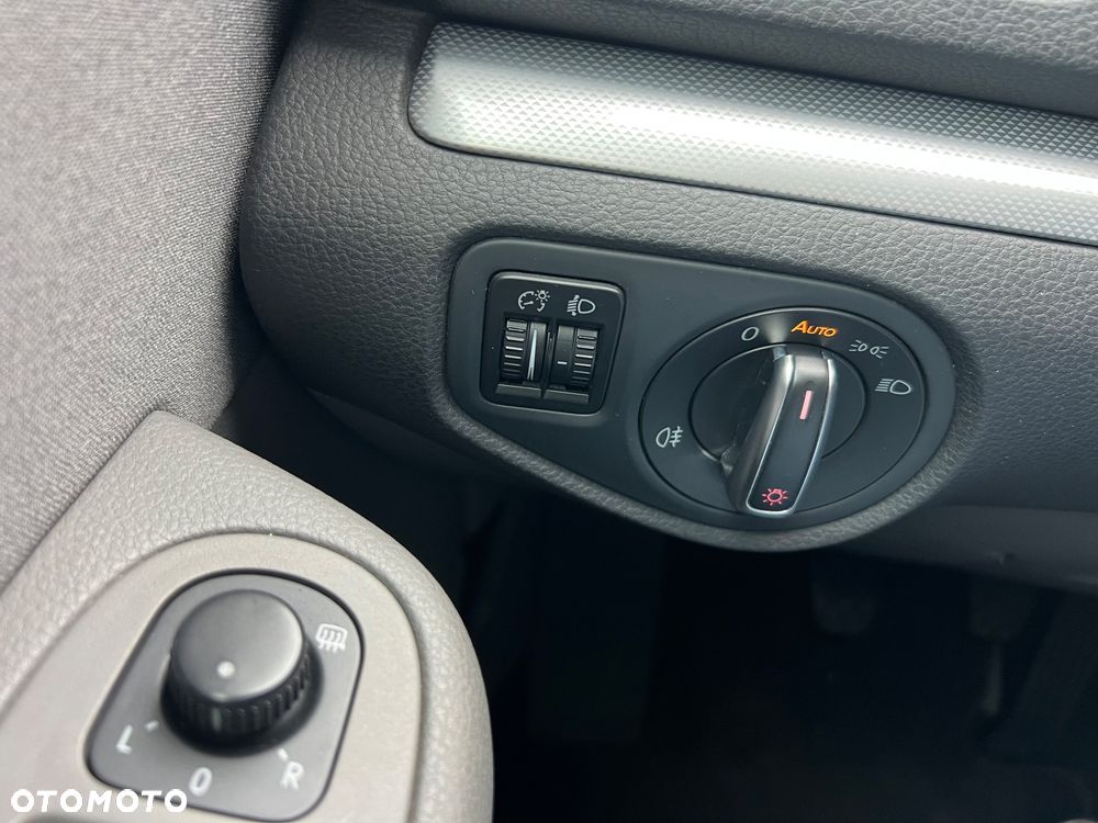 Volkswagen Sharan 2.0 TDI Comfortline - 34