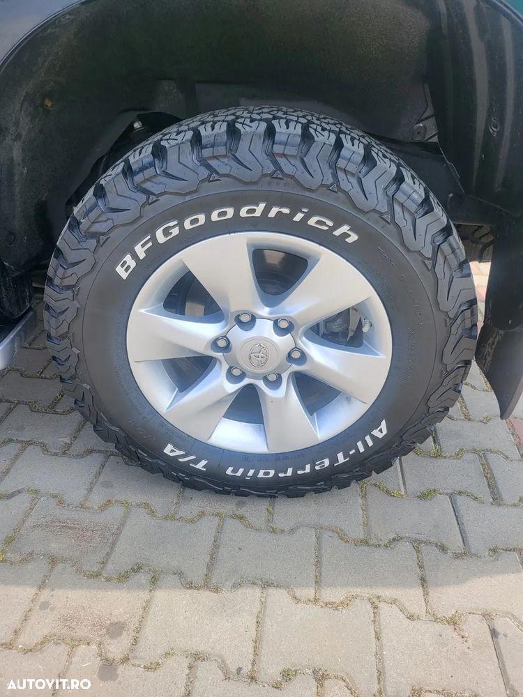Toyota Land Cruiser 2.8l D-4D 204 CP A/T 7 locuri Luxury AVS - 5