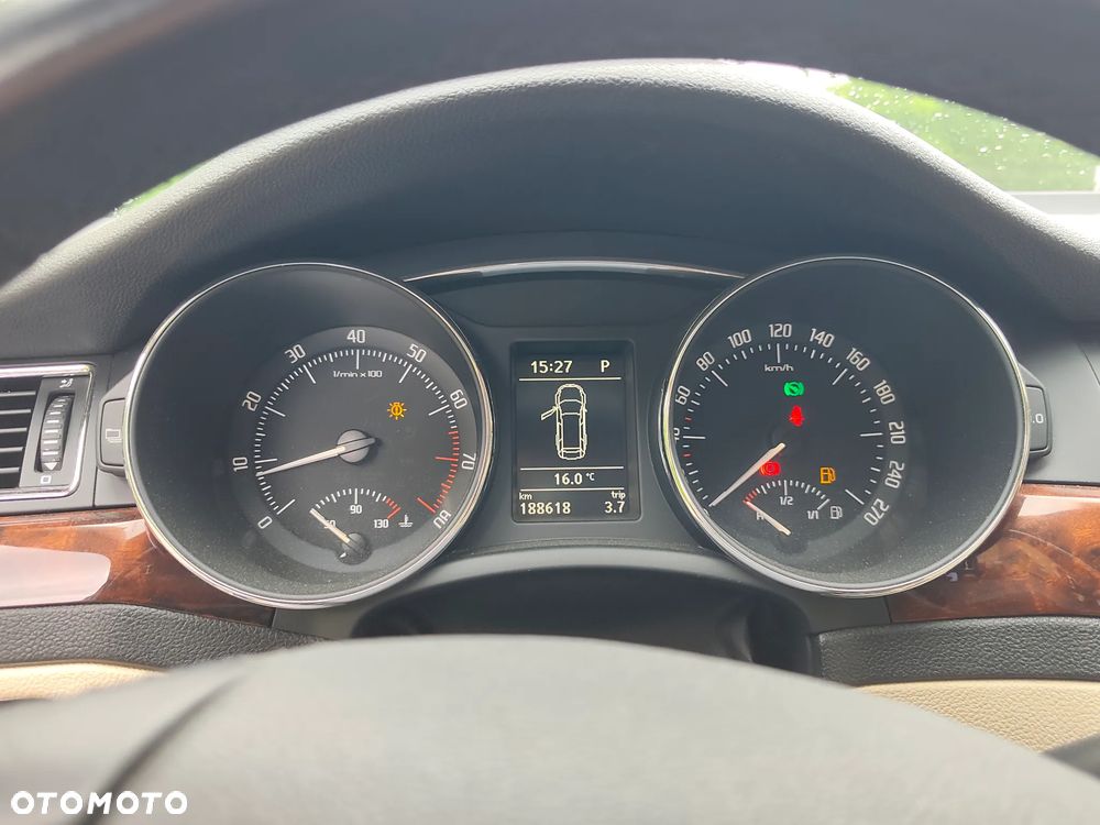 Skoda Superb 3.6 FSI 4x4 Elegance DSG - 10