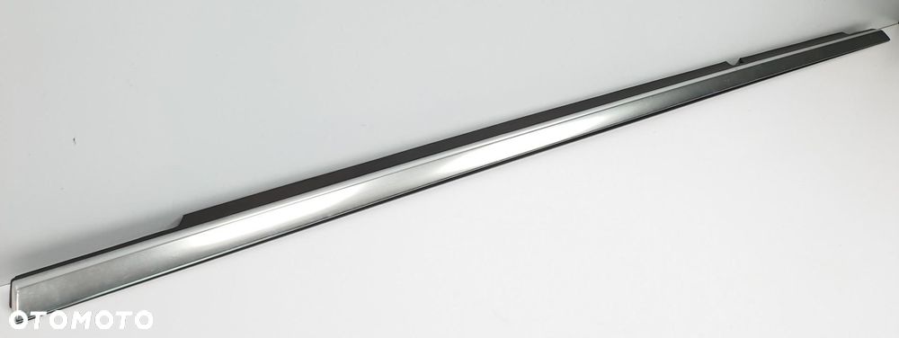 LISTWA ZGARNIAJACA LEWY TYŁ MERCEDES W212 KOMBI A2127350565 - 3