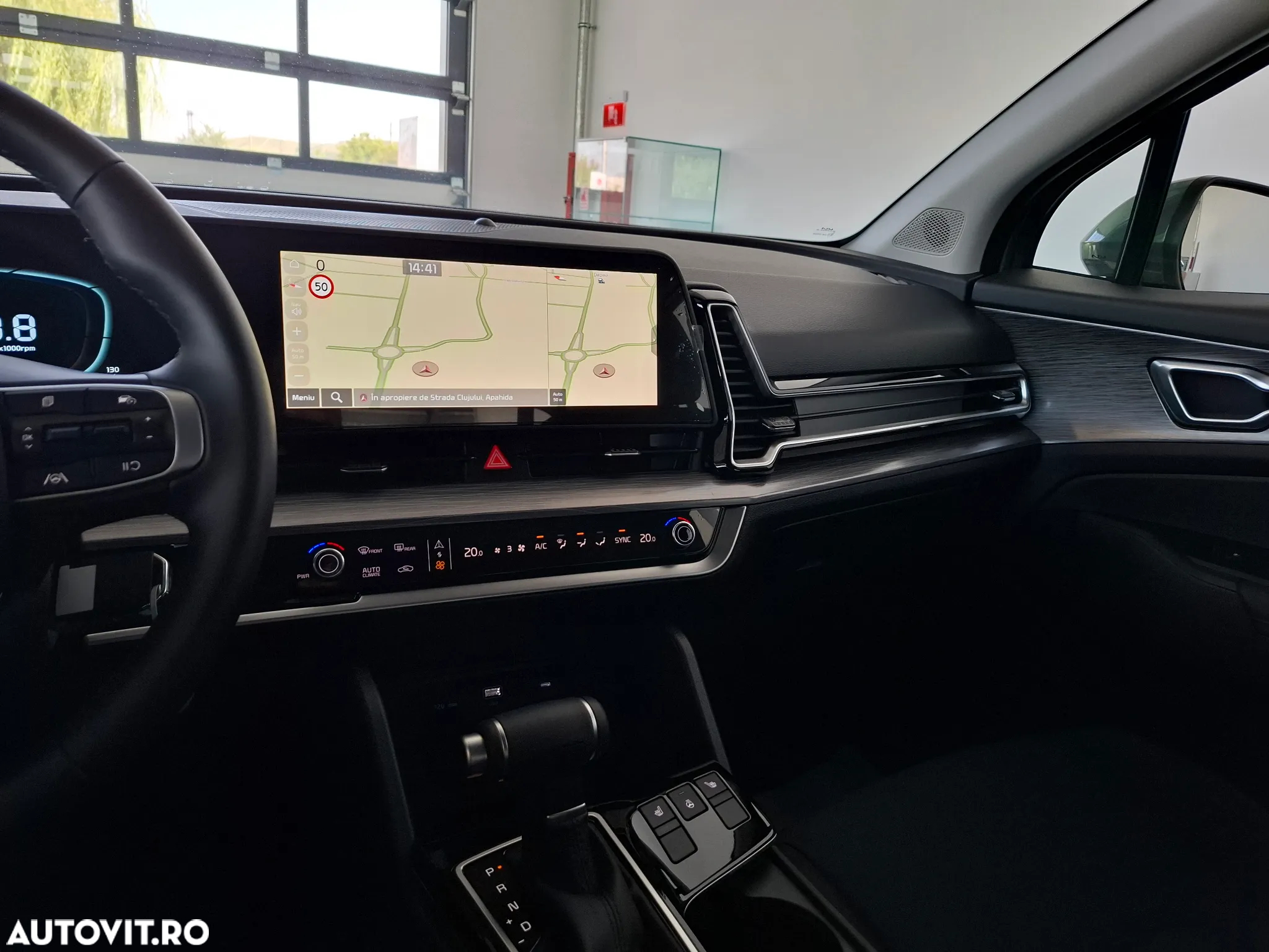 Kia Sportage 1.6 T-GDI 7DCT HP 4x2 MHEV Urban - 16