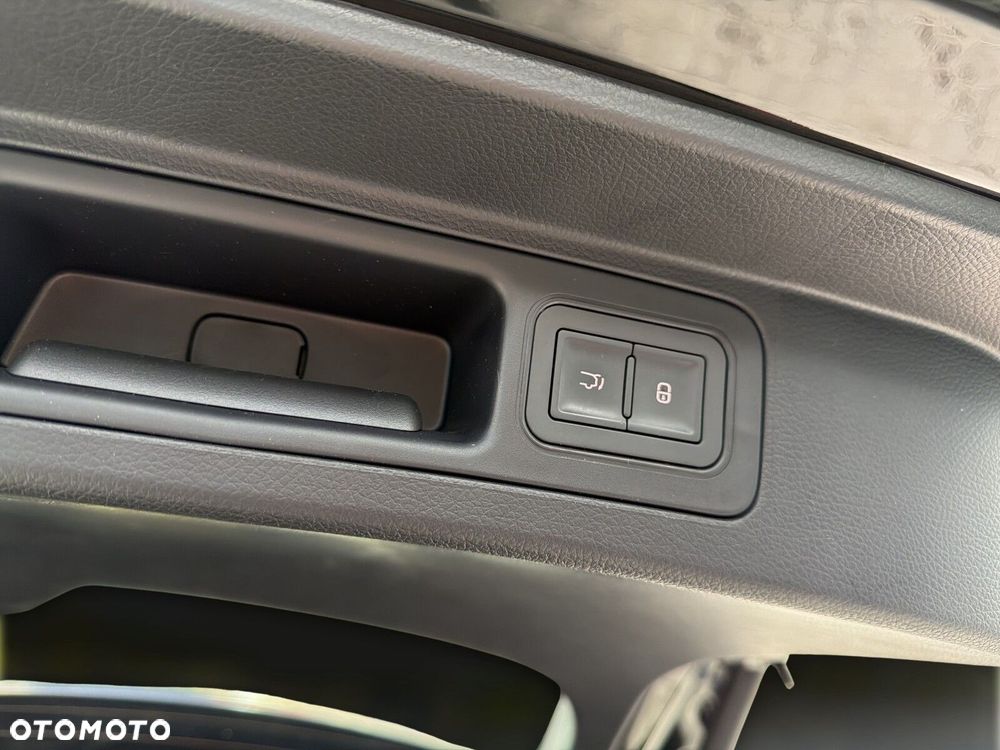 BYD Seal U - 35