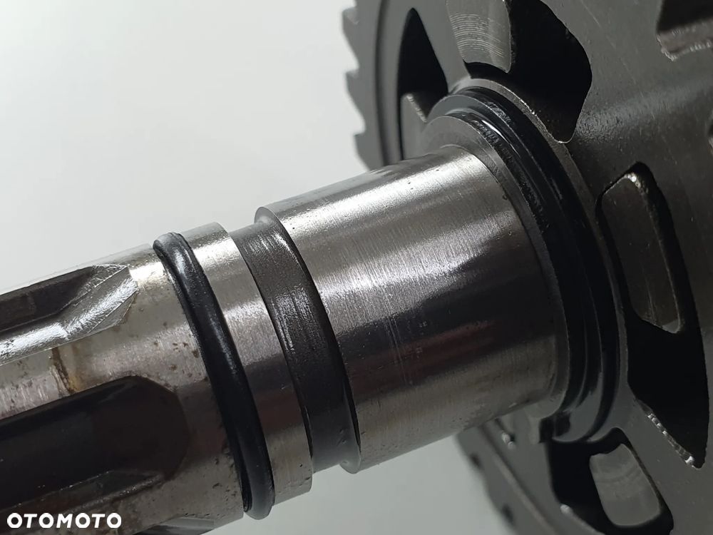 SKRZYNIA BIEGOW WALEK TRYB WODZIK  KTM DUKE 125 - 28