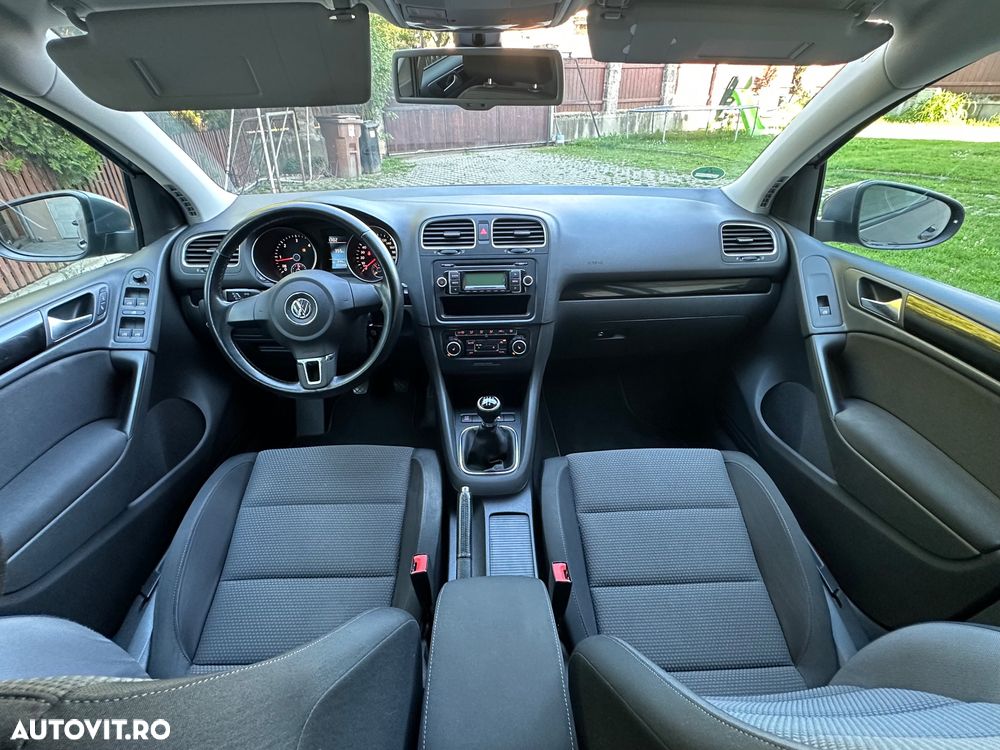 Volkswagen Golf 2.0 TDI DPF Comfortline - 6